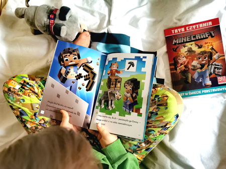 Moby w świecie podstawowym. Minecraft. Tryb czytania